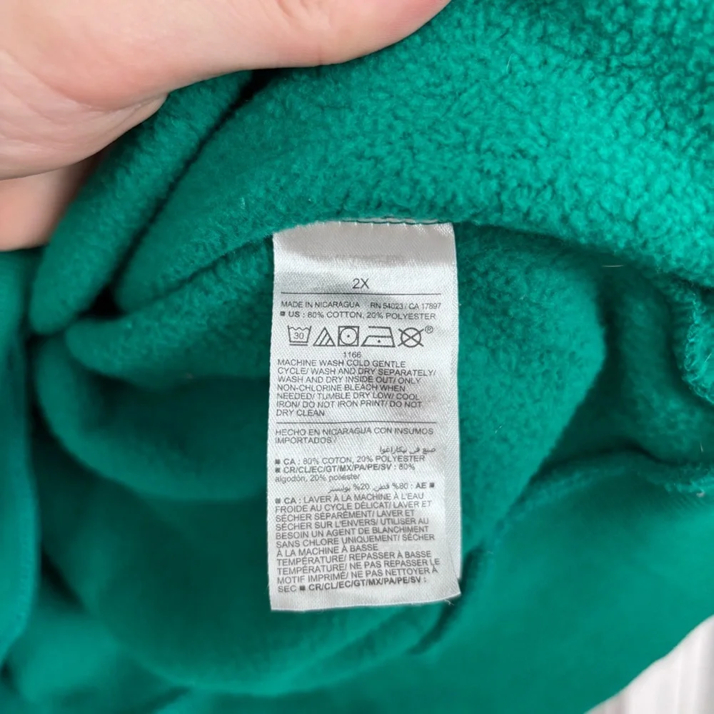 Green Cozy Winter Graphic Sweatshirt | Old Navy 2X - Picture 7 of 9